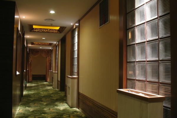 重庆璧山街头按摩店：养生好去处，舒适又解压