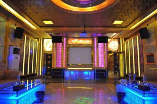 重庆男同按摩攻略:找对技师,享受顶级放松 重庆男同按摩攻略:找对技师,享受顶级放松